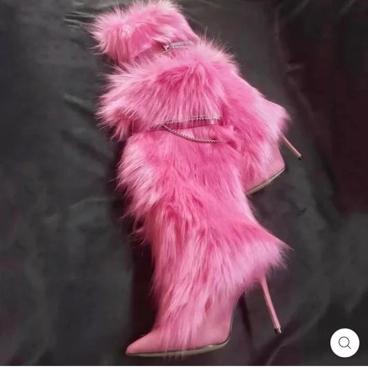 Tip Top Fur Boot